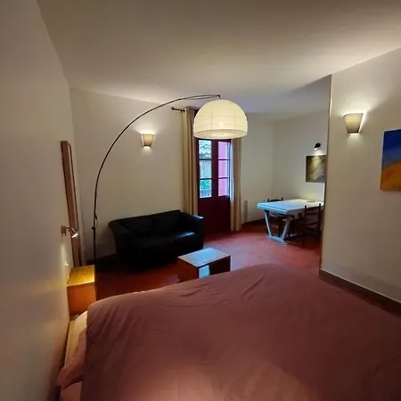Les Studios De St Guilhem Saint-Guilhem-le-Desert Exterior foto